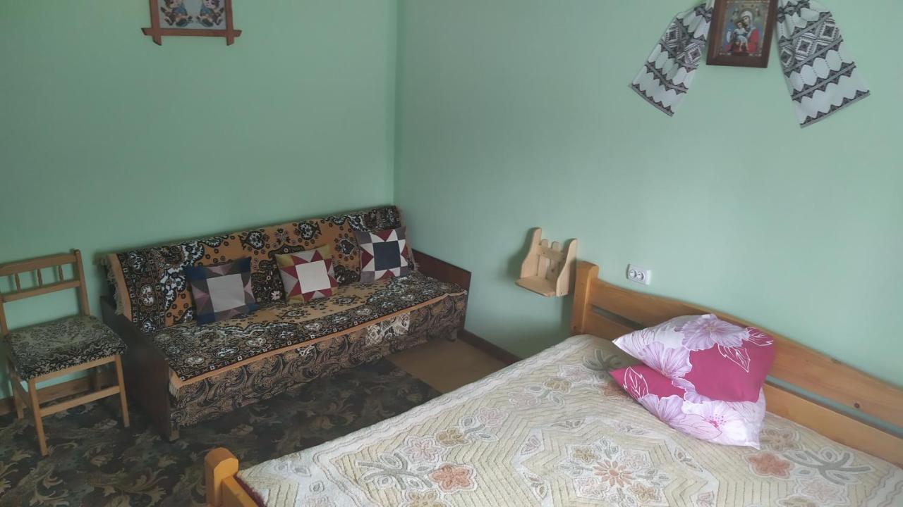 Родинна Оселя Slavske Exteriér fotografie